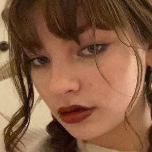 Meet your Posher, Abbigail